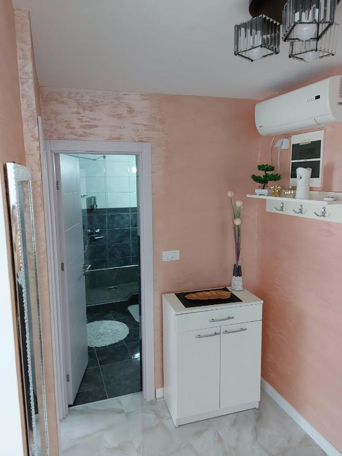 Apartman Star Lux Kúla Kültér fotó